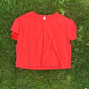 lululemon cates tee